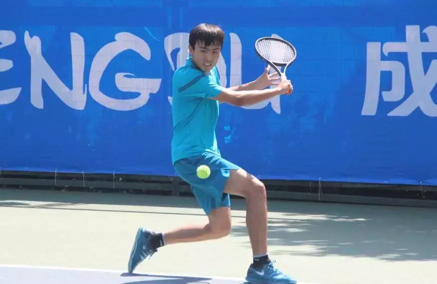 帅到炸裂!你身边的川大体育之星大揭密!