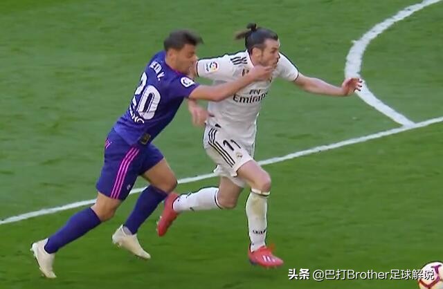 贝尔空接绝杀满脸绝望,贝尔上场11分钟拿下一球