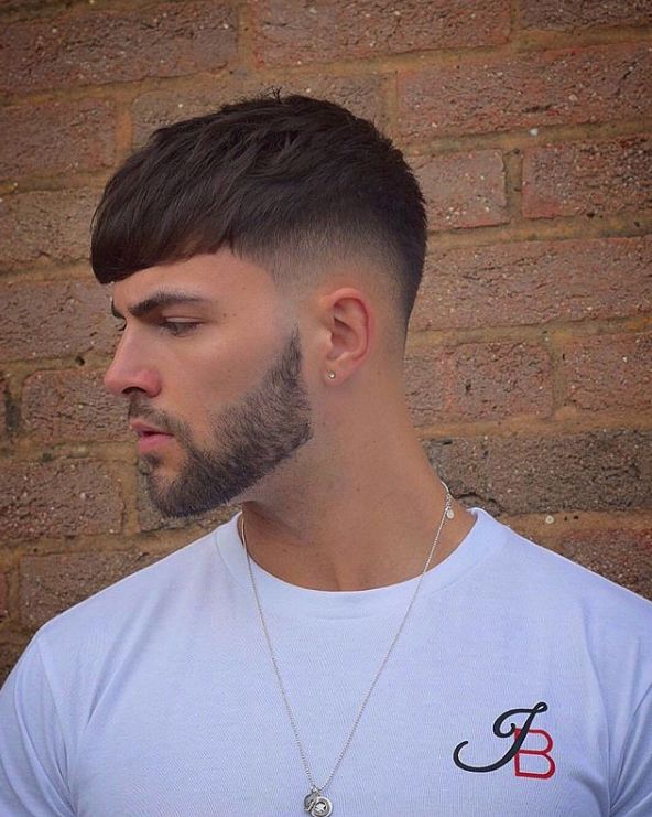 男生发际线高的刘海发型推荐,男生刘海少发际线高适合发型