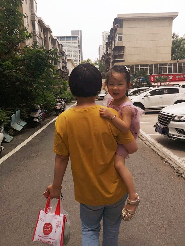 几十块钱的皮鞋是什么皮,几十块钱的皮鞋是真的吗