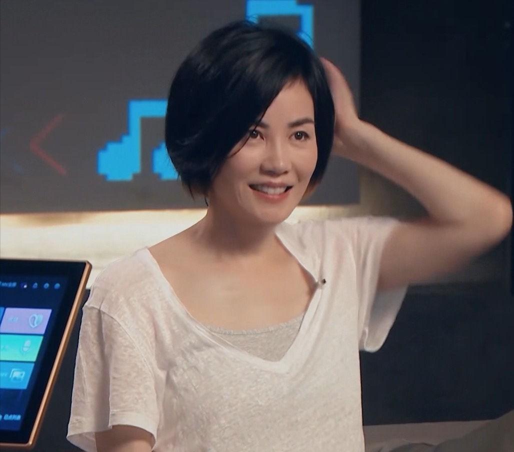 50岁以上用哪款抗皱精华好,40岁女人抗皱精华哪款好用