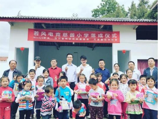 若风混迹娱乐圈,若风混娱乐圈若风去哪了