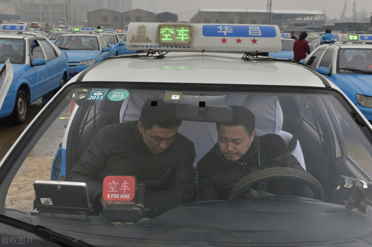 青岛网约车哪个平台司机收入高,青岛新手网约车司机真实收入