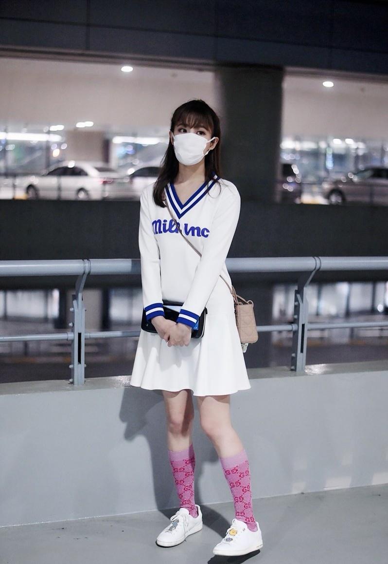 吴昕逆袭成筷子腿,吴昕厚积薄发逆袭成女神惊艳众人