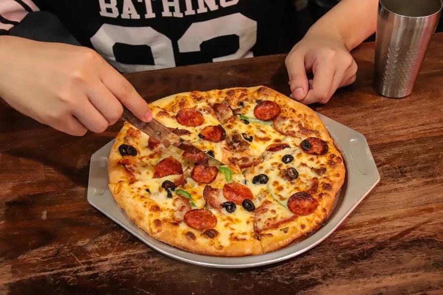 推荐好吃又便宜的披萨外卖店,又便宜又好吃的披萨外卖