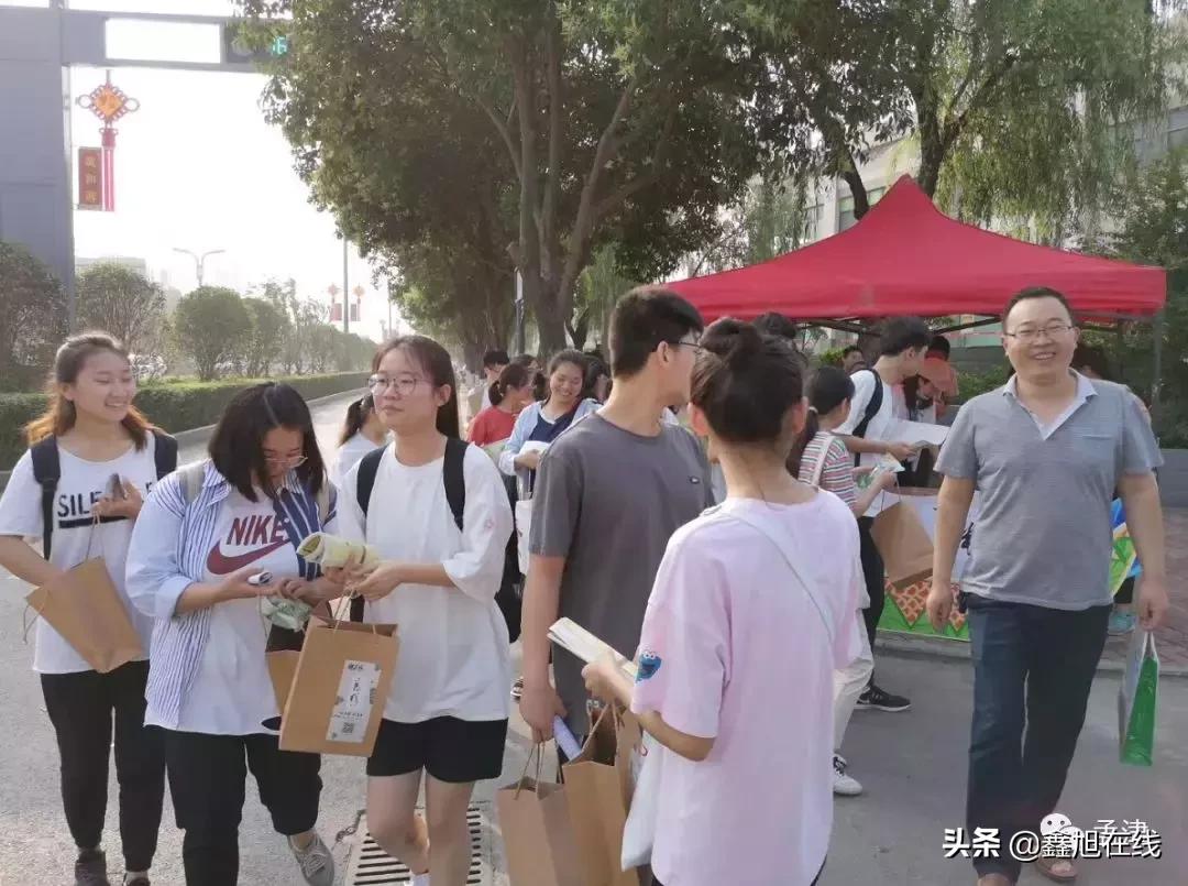 孟津高考最新信息,直击宜阳高考第一天
