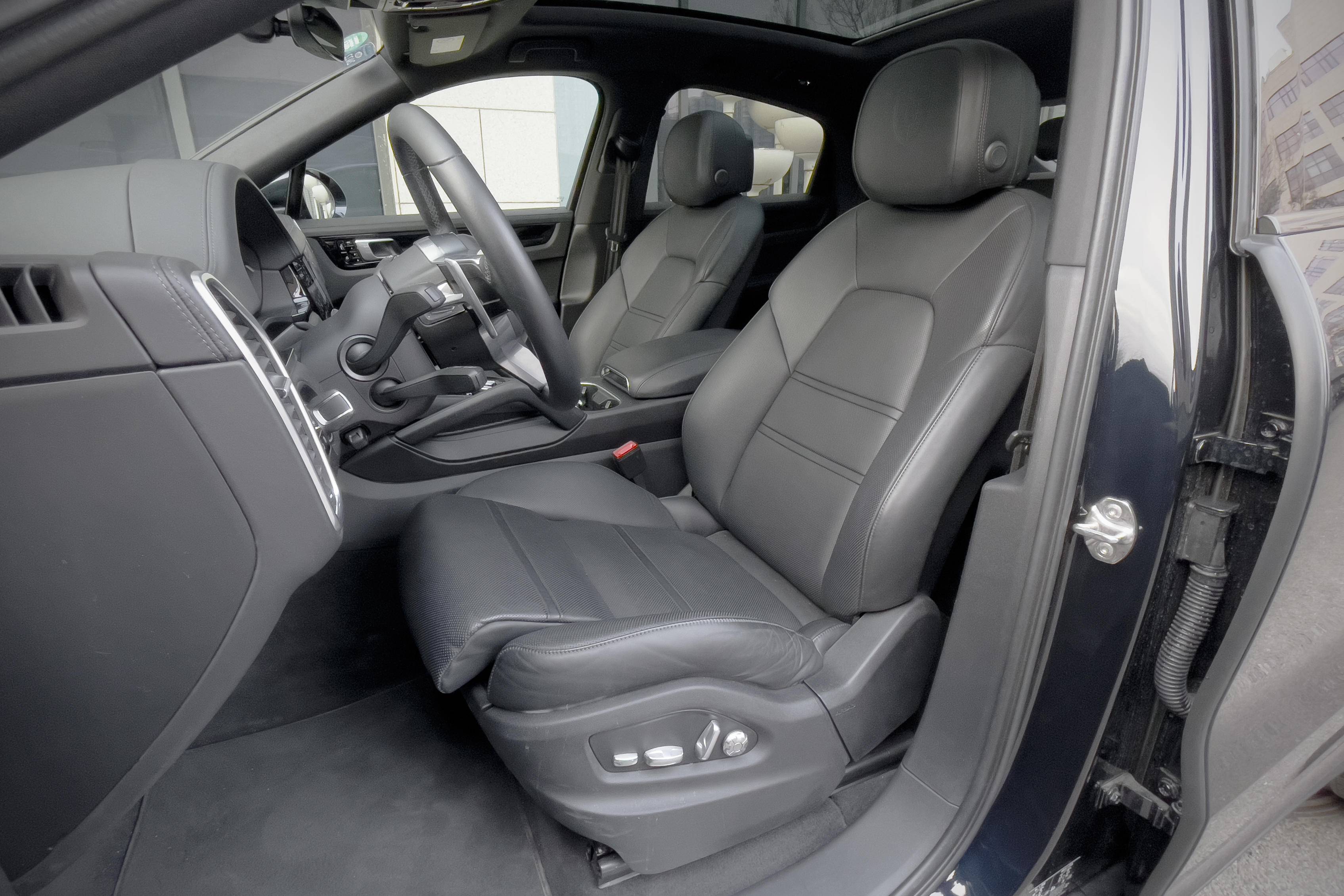 卡宴coupe和e-hybridcoupe外观有区别吗,试驾卡宴coupe2024款