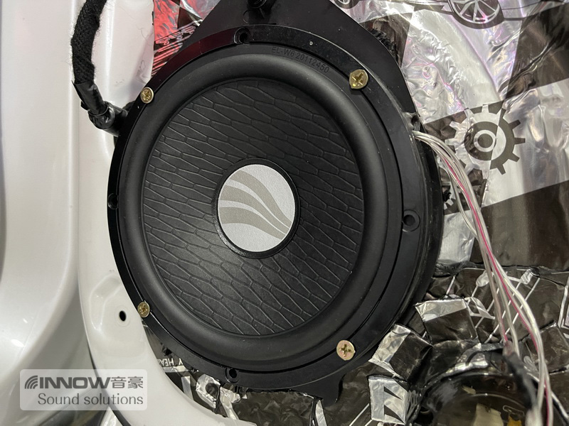 凯迪拉克xt5音响改装dj震撼效果,凯迪拉克xt5bose汽车音响