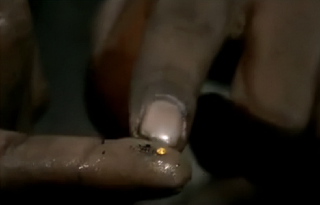 印度贫民窟提炼黄金,印度穷人致富之路