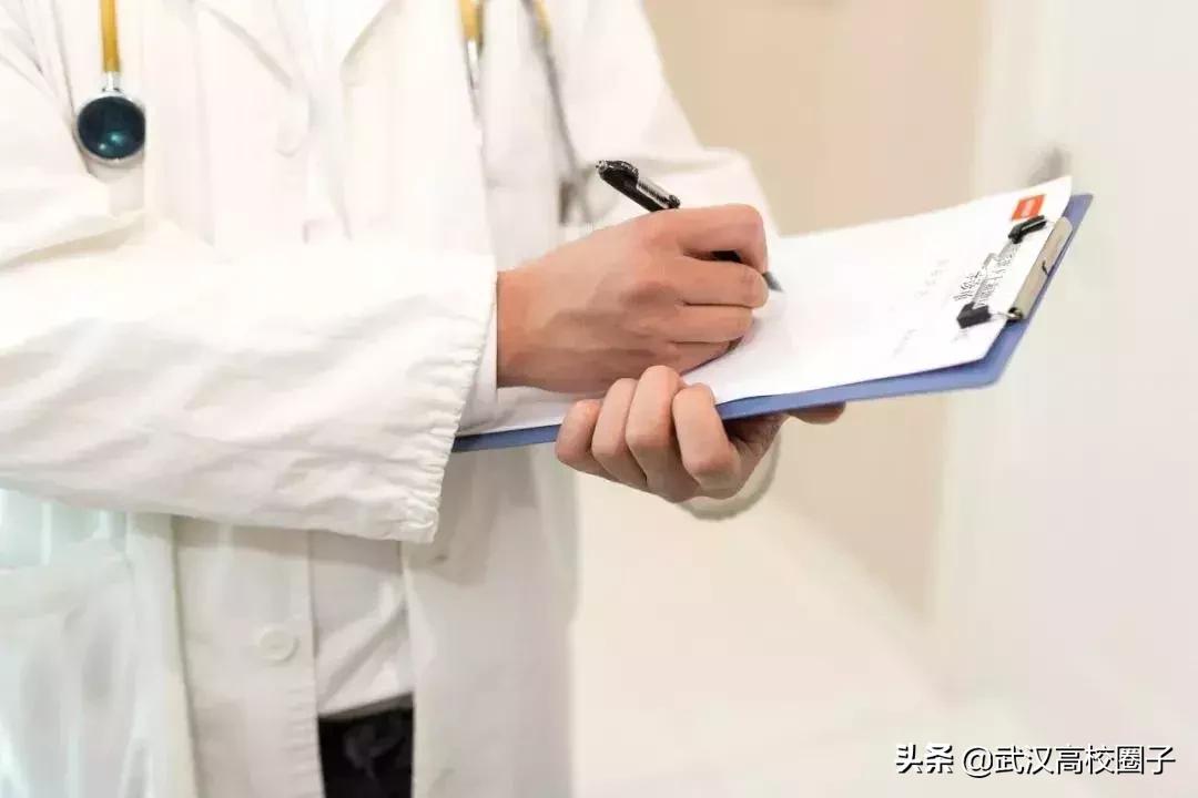 谁做的这本武汉通讯录，太牛了！有了它走遍武汉不用愁~