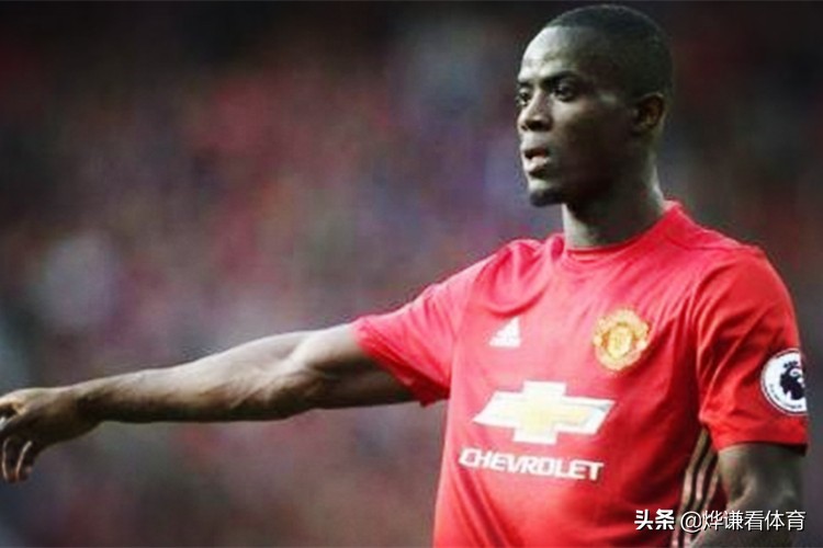 最郁闷的门将!能守得住对方神锋的攻门,却被队友一次次击败!