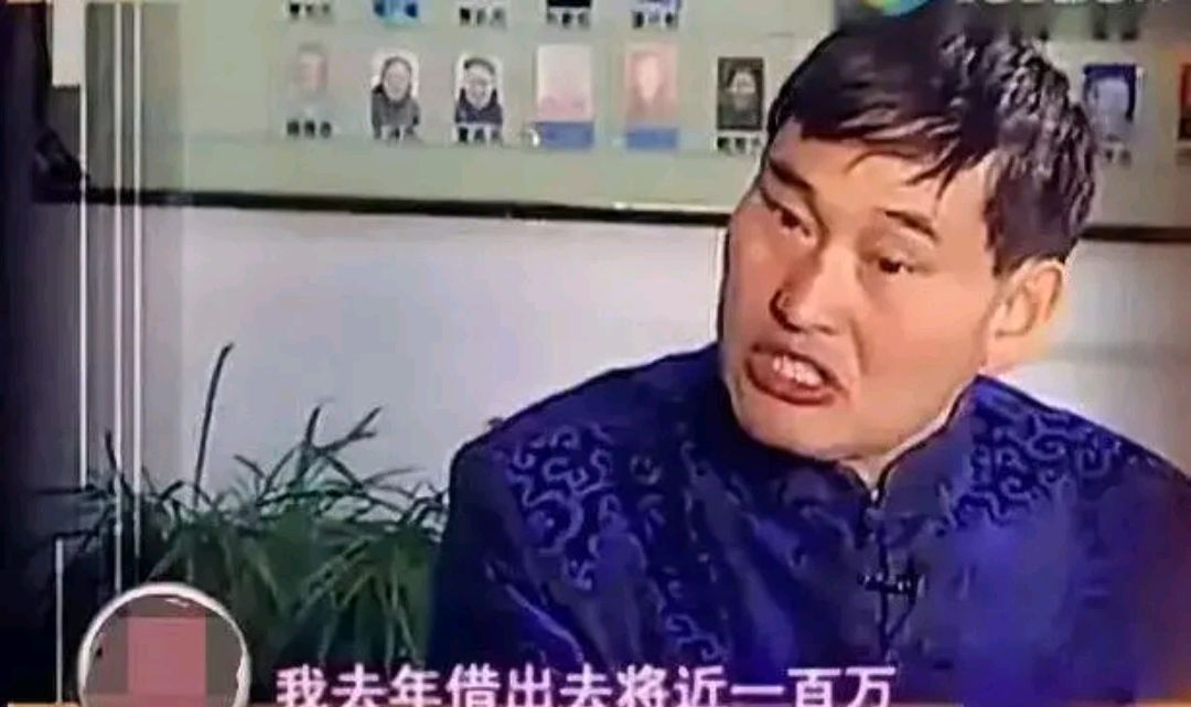 被别人当提款机好心疼,朱之文家门被踹事件民警