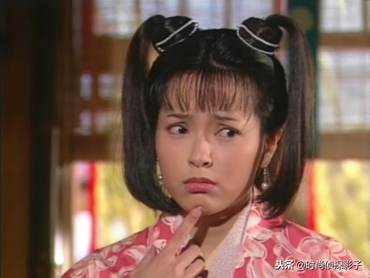 梳羊角辫的古装女子，马雅舒不起眼、陈少霞很乖巧、傅明宪萌萌哒