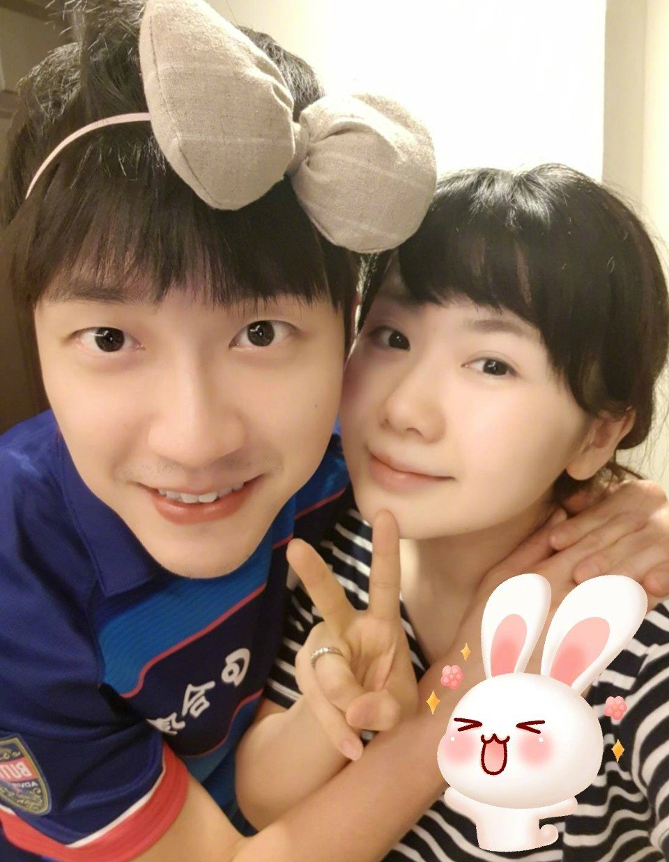 福原爱被家人4年冷*力暴**？婚姻新状况，女方身边有小6岁异性朋友