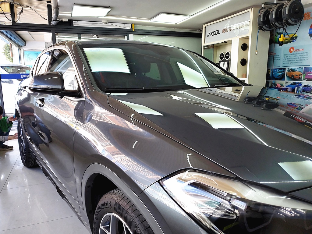 宝马x2曜熠版原厂车漆,宝马x2需要镀晶吗