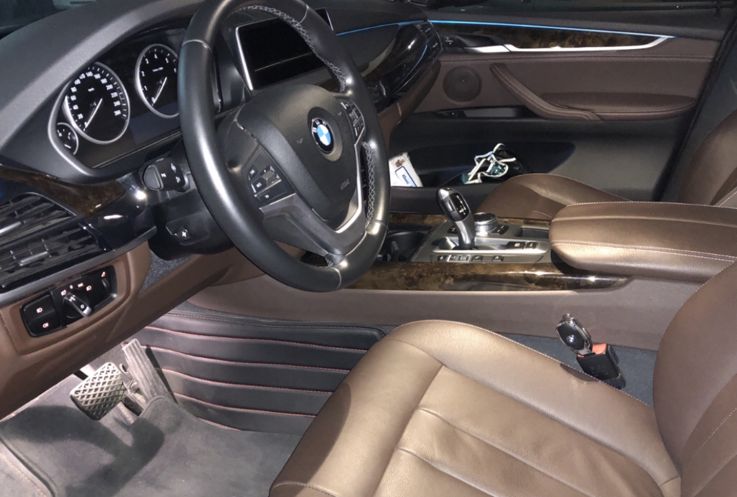 11款宝马x5油耗多少钱一公里,08年宝马x5正常油耗是多少