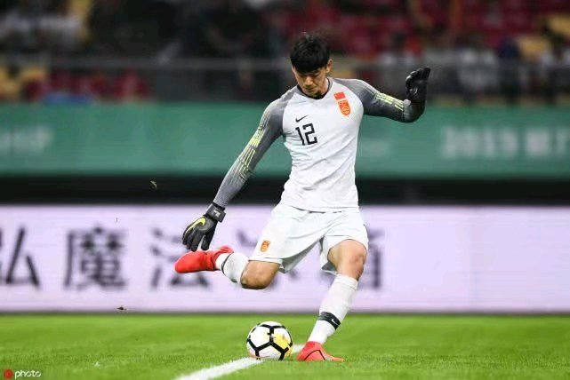 中国队想说爱你不容易,中国足球期待很美好