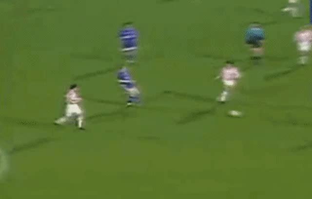 巴蒂斯图塔巅峰颜值,巴蒂斯图塔高清图片