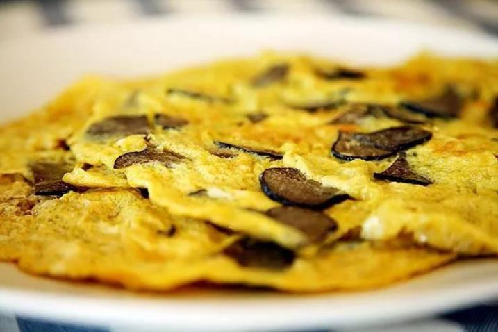 被称“煤球”,长得又丑又难闻,却为世界3大珍馐,一斤卖到600元