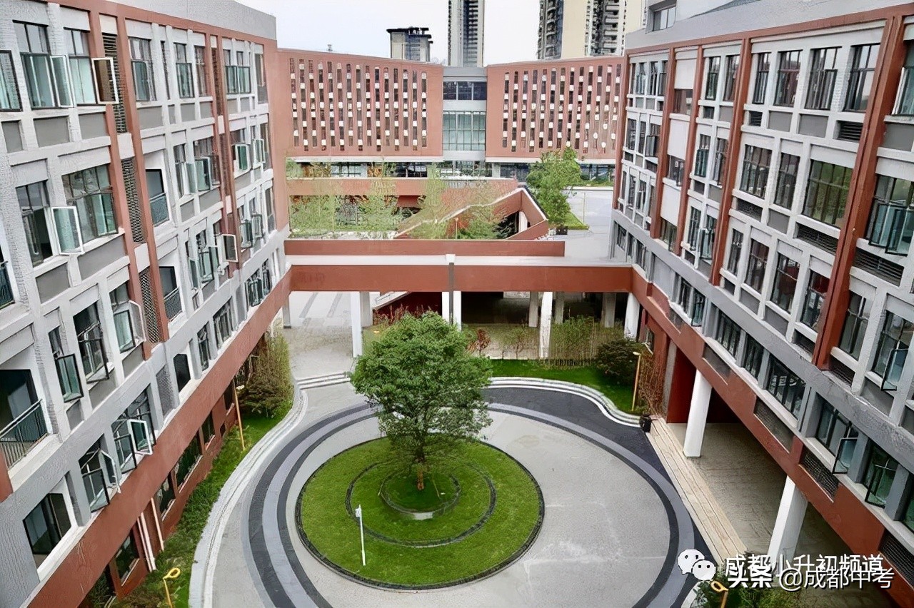 成都哪个区初中好学校多,成都好初中学校