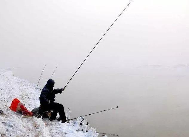 鲫鱼竿两斤以下实用性强吗,鲫鱼竿野钓实用性