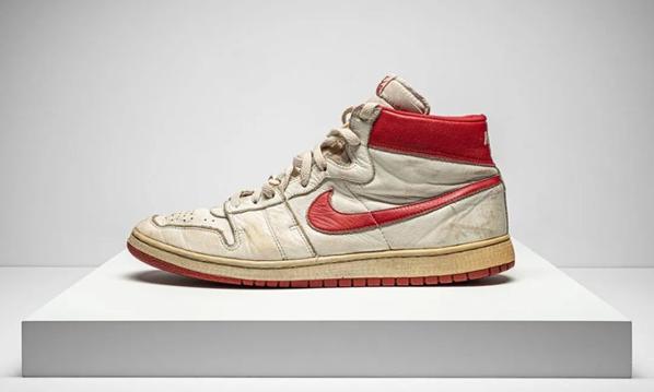 佳士得时尚拍卖最贵的一件物品,佳士得拍卖aj