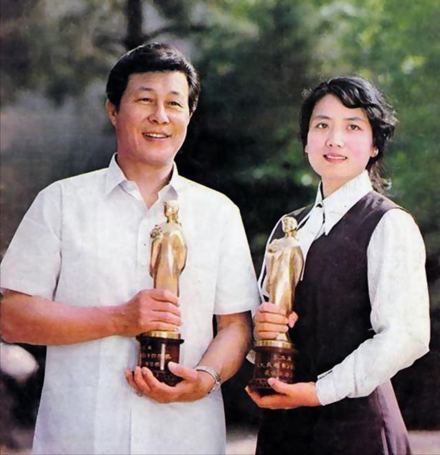 和丈夫携手到老,儿子是她的骄傲,72岁的王馥荔如今过得怎样?