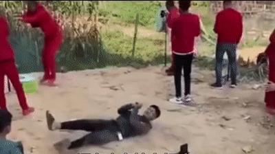 看了潘长江，才读懂那些“不要脸”的网红：流量，真能把人变成鬼