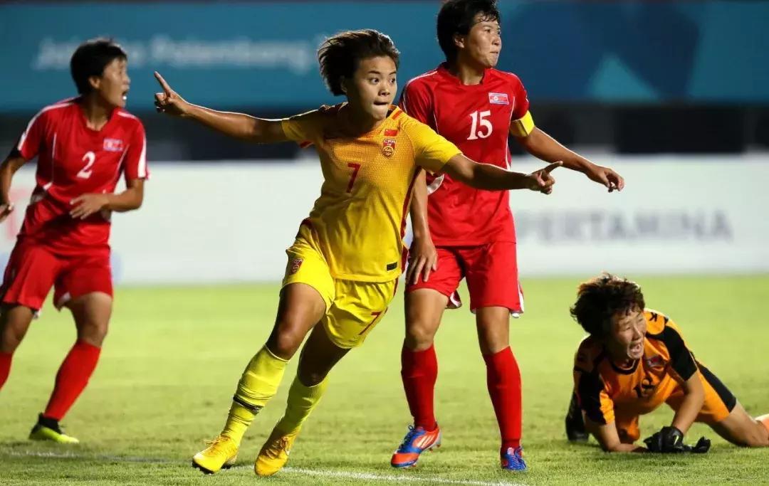 梅西和c罗谁更受女性青睐,梅西和c罗谁更受女性喜欢