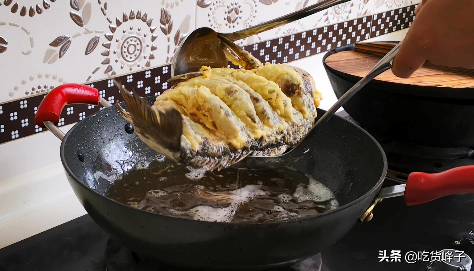 怎样做鱼不腥的方法,做鱼不腥的小窍门去掉鱼腥线