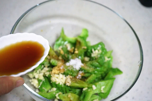 吃苦味食物需要注意什么呢,怎样快速去除吃药苦味