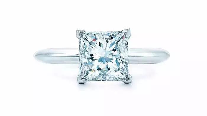 不同形状的钻石的优缺点,钻石什么形状的最好