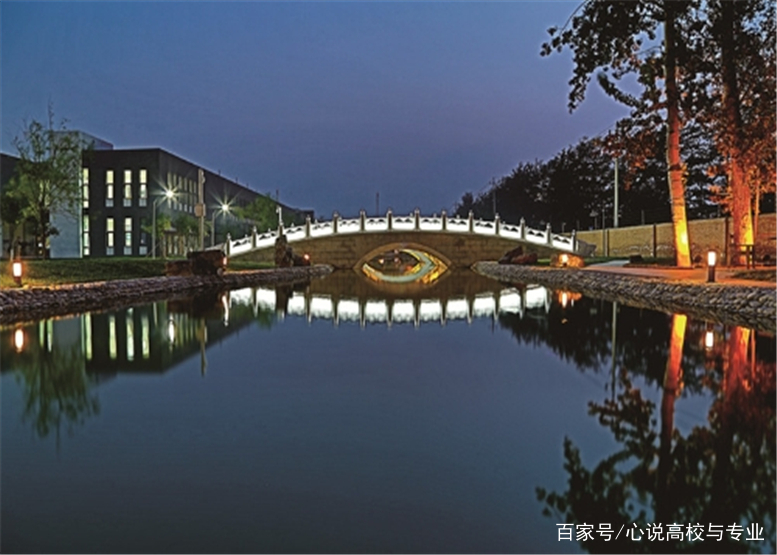 北京一所被内行人极力推荐的大学，强如“985”，不发愁就业