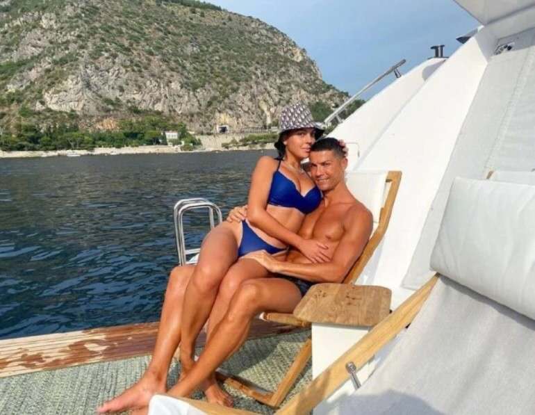 羡慕c罗,c罗一身腱子肉