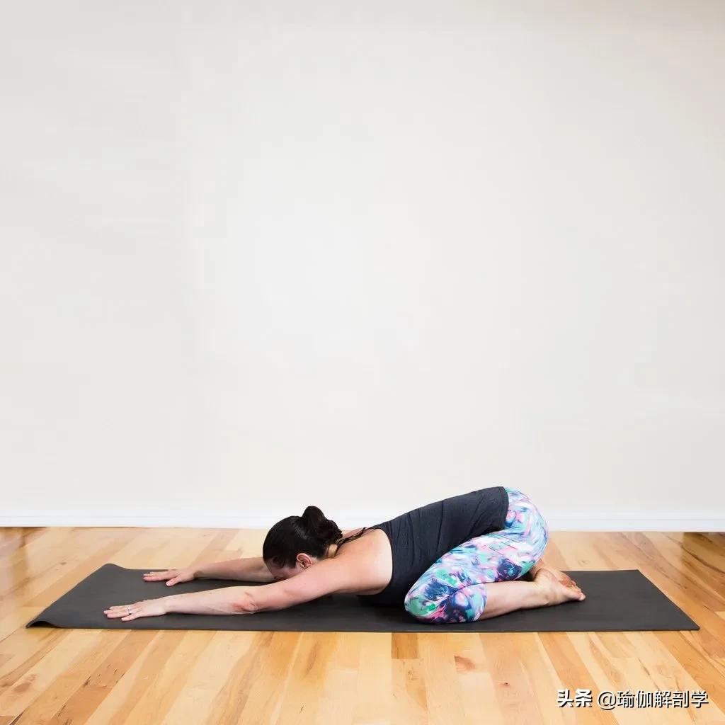 孕期缓解胀气的瑜伽,缓解肚子胀气的瑜伽