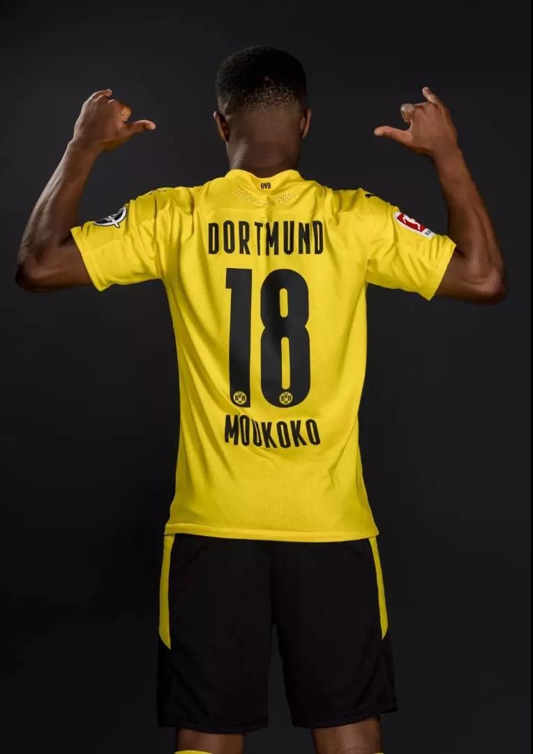 足坛第一神童班！四大00后光芒万丈，15岁梅罗级天才蓄势待发