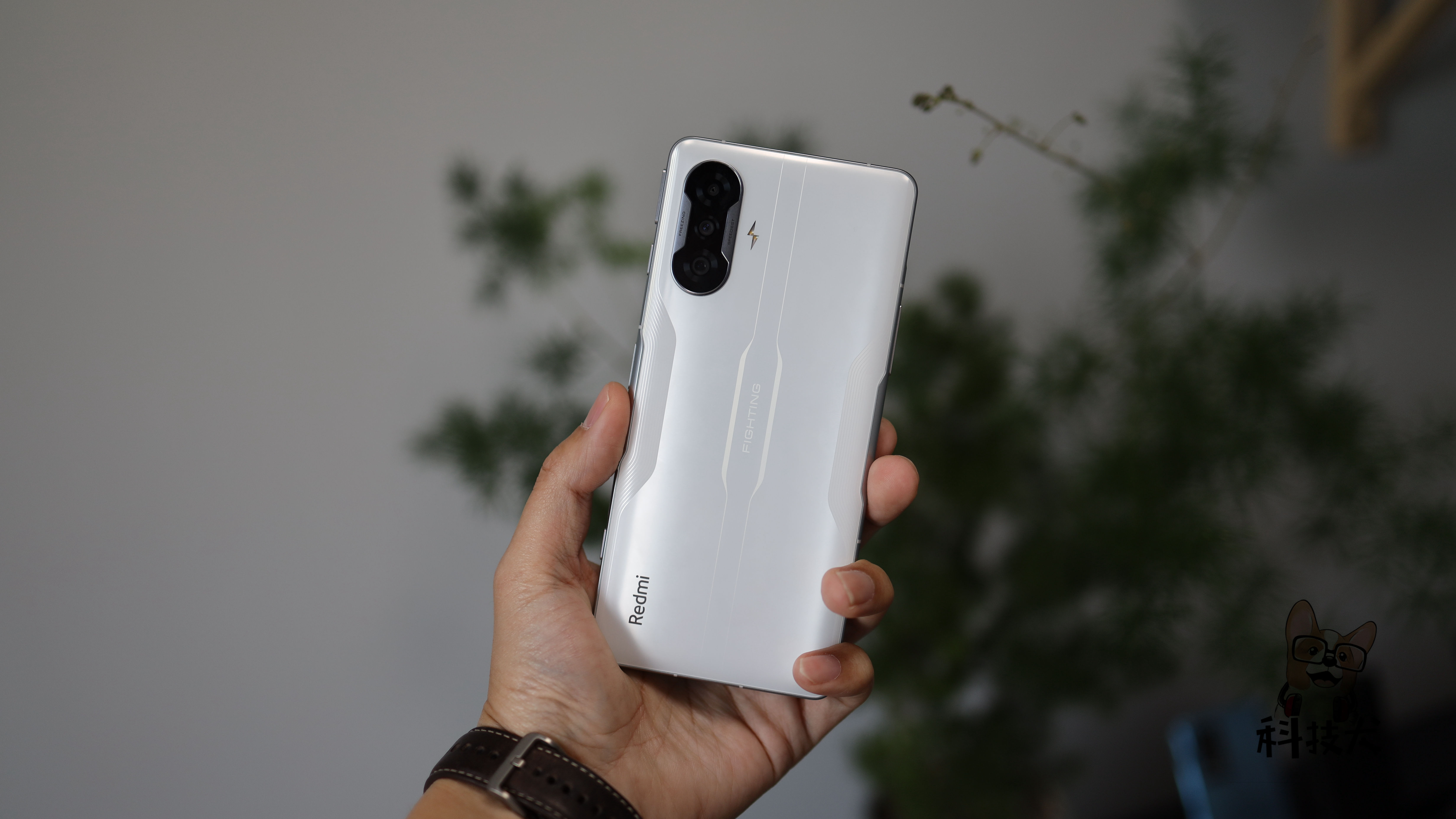 红米k40游戏增强版综合测评,红米k40游戏增强版整体测评