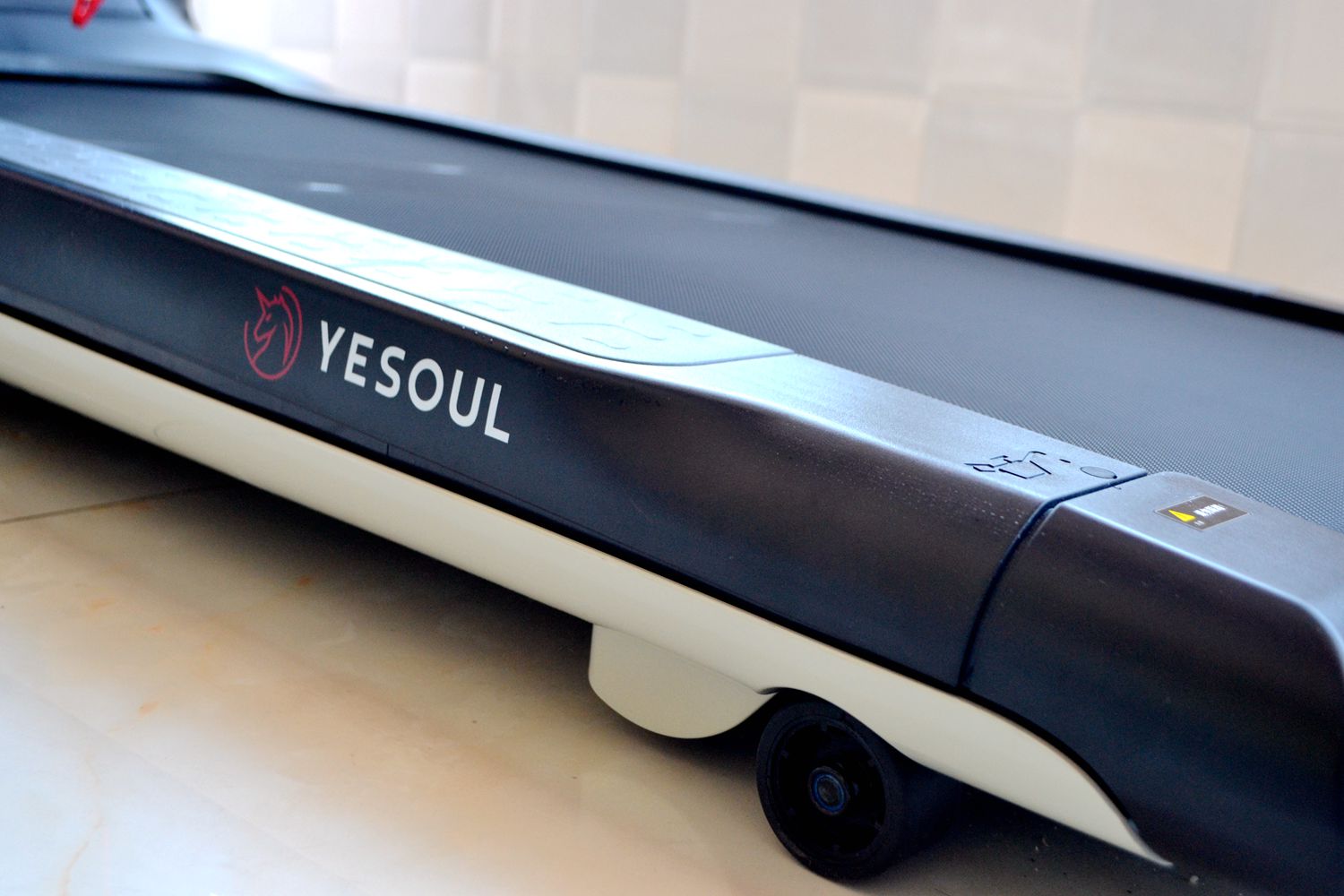 野小兽p30跑步机男士用着怎么样,野小兽跑步机p30怎么减震最好