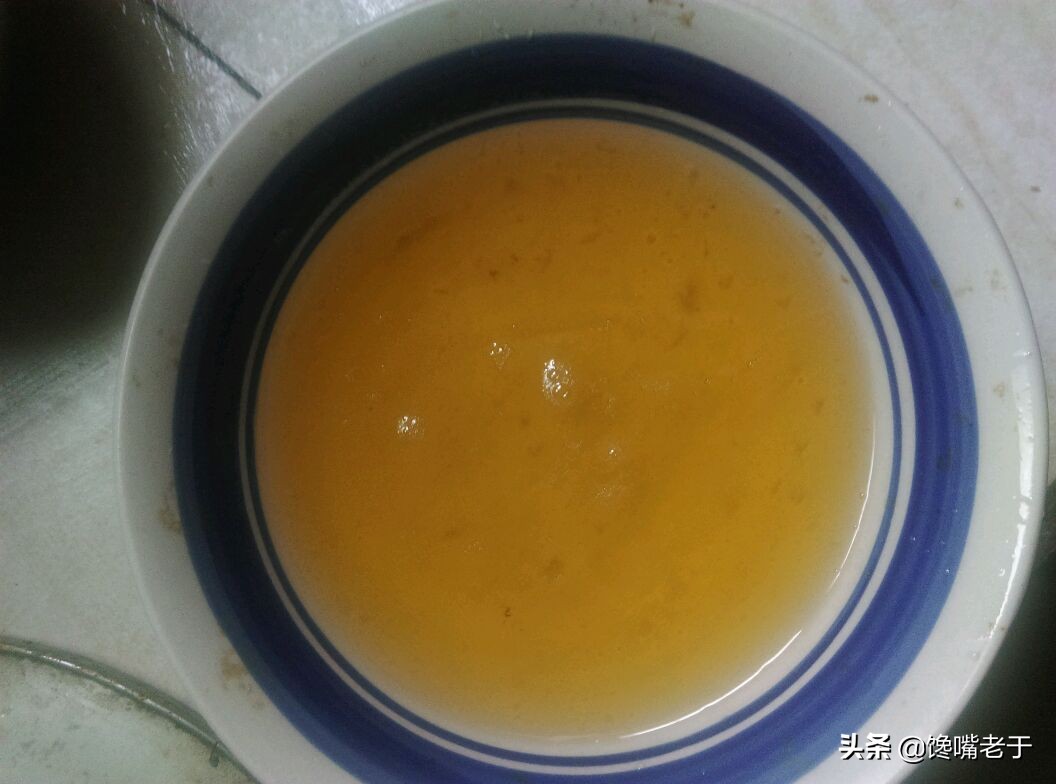 食用油深色和浅色有什么区别,不同类型的食用油有什么区别