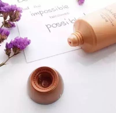 用完能看到效果的面膜,用完面膜脸发荧光