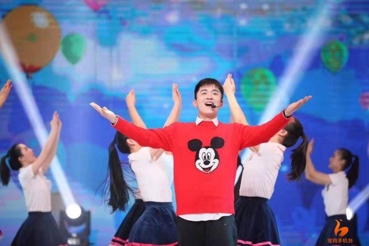 我们都是追梦人2019春节联欢晚会,我们都是追梦人春晚排练厅