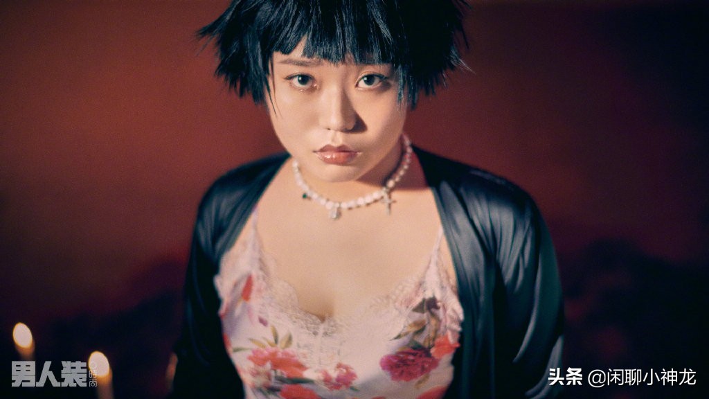 李雪琴男人装销量,李雪琴登上时尚先生封面