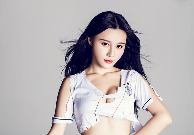 世界杯樊玲抖音,世界杯樊玲一夜爆红