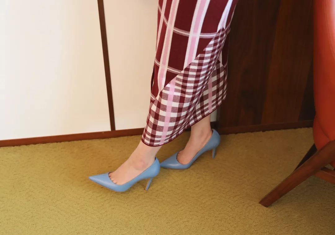 闊╁墽濂充富绌挎惌鍝佺墝,闊╁墽濂宠绌挎惌鍝佺墝