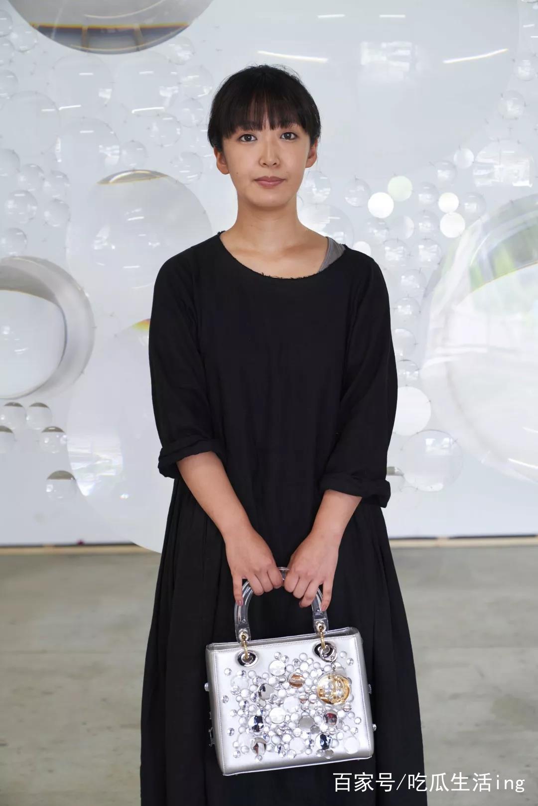 dior艺术家限量合作系列 (dior新款的特别定制)