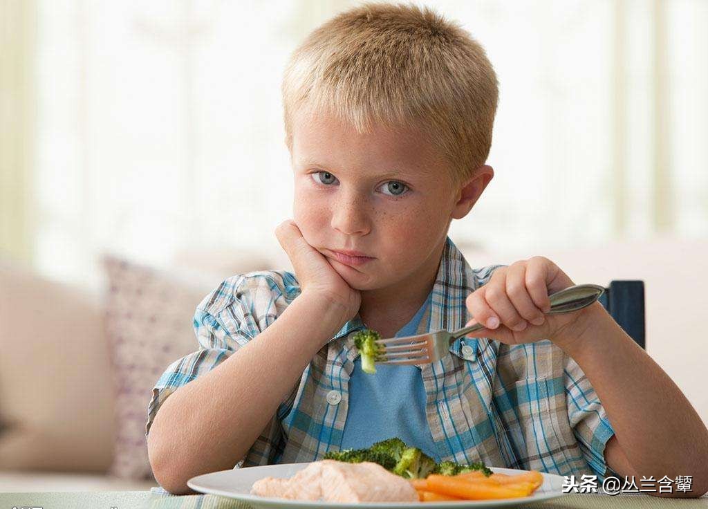 宝宝嗓子疼是什么症状,宝宝感冒嗓子疼怎么办