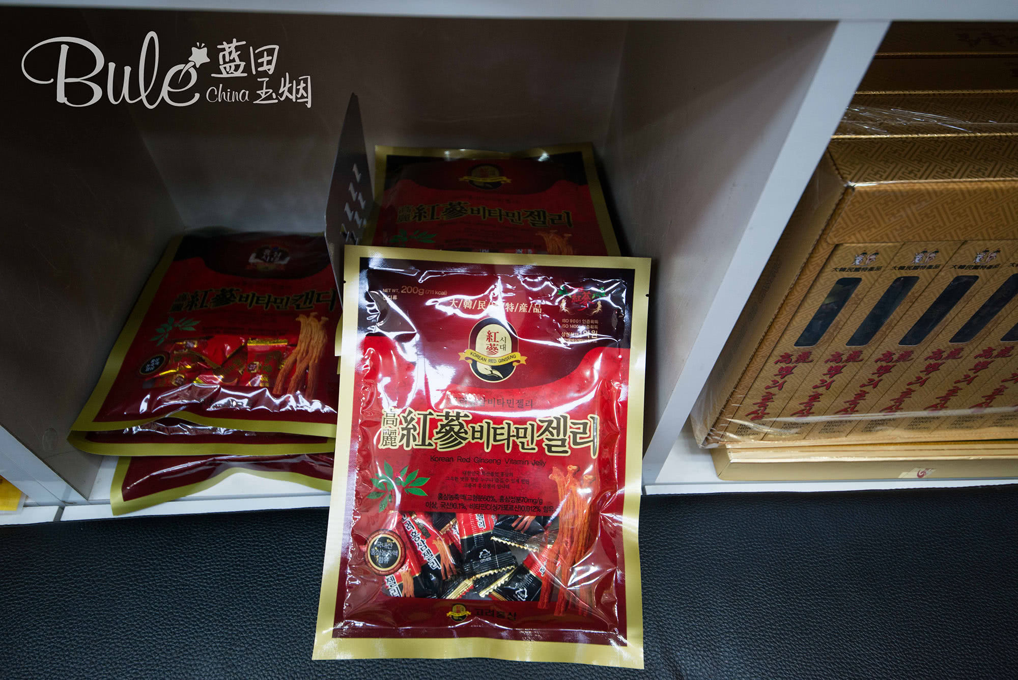 比北大门更适合买伴手礼的南大门市场，首尔便宜货的首选之地