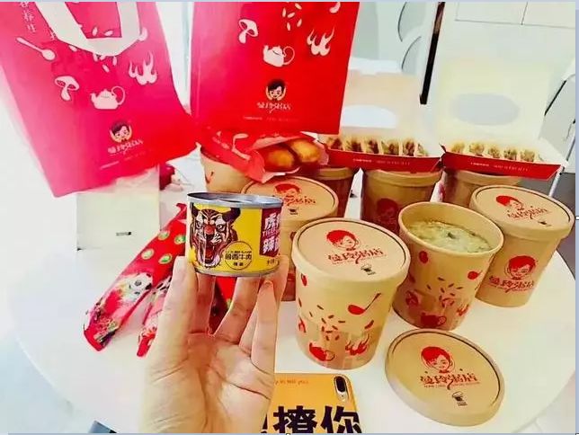 小s打电话到直播间,小s打电话到电视台