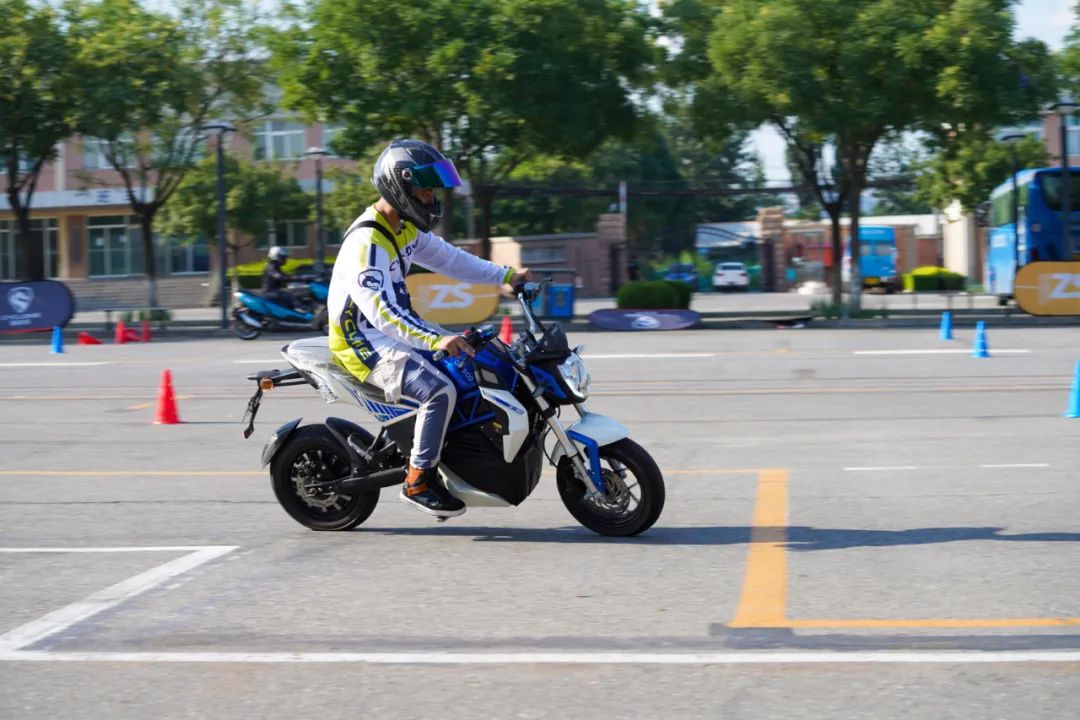 有试、有学、有赛！宗申摩托海淀驾校试驾会就是这么精彩