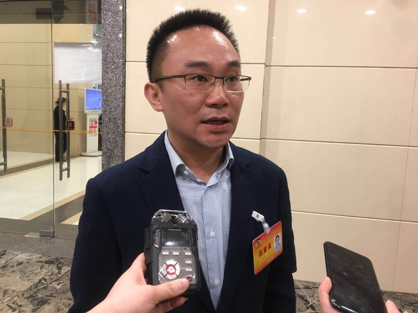 政协委员王路杨：建议将万珂等治疗癌症药物纳入新农合